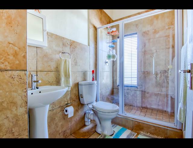 3 BEDROOM CLUSTER FOR SALE IN CRAIGAVON